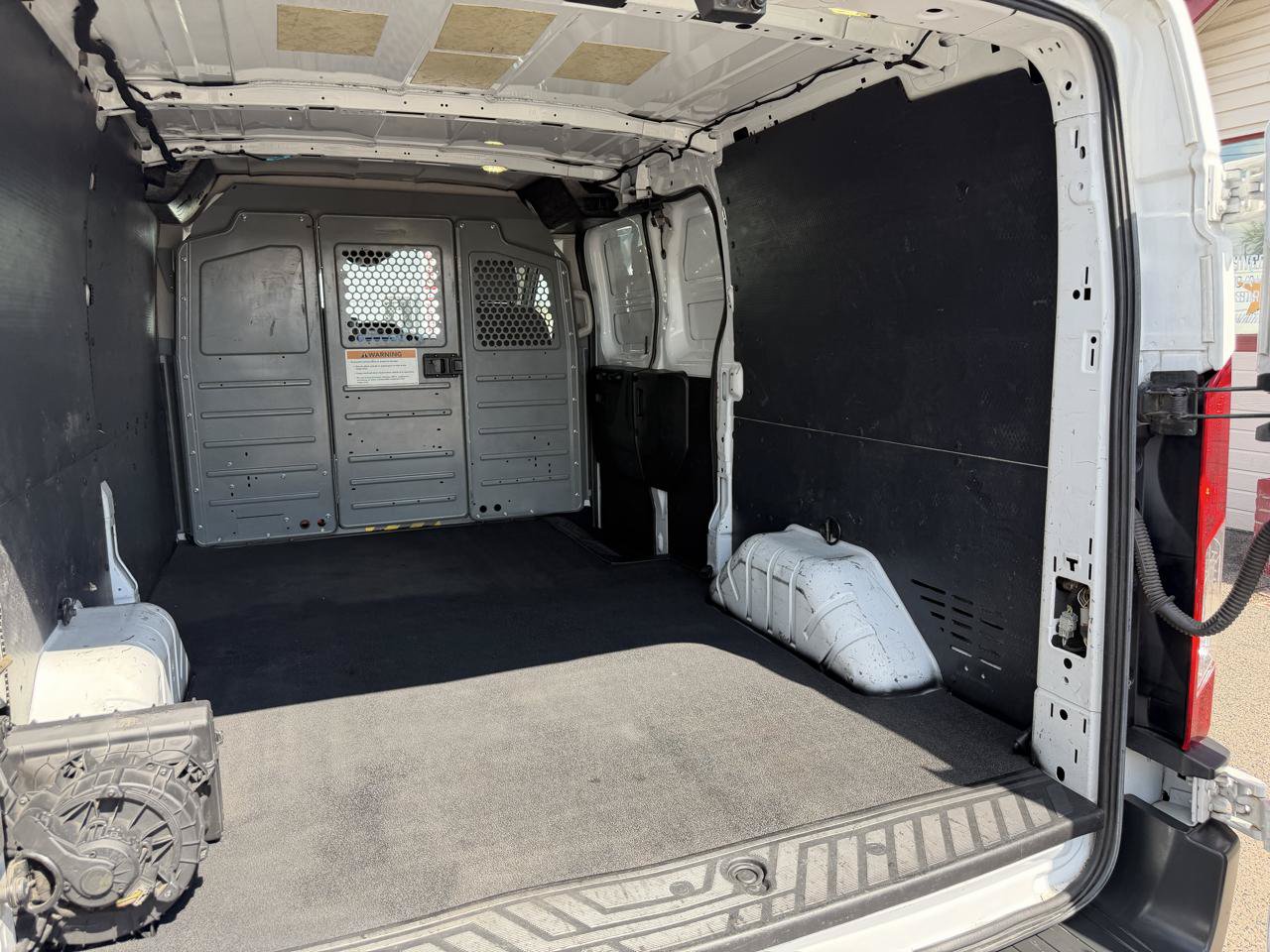 Used 2018 Ford Transit 250 130 Low Roof RWD image 29