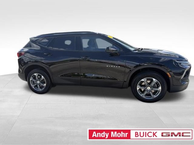 Used 2024 Chevrolet Blazer LT w/ Convenience Package FWD image 13