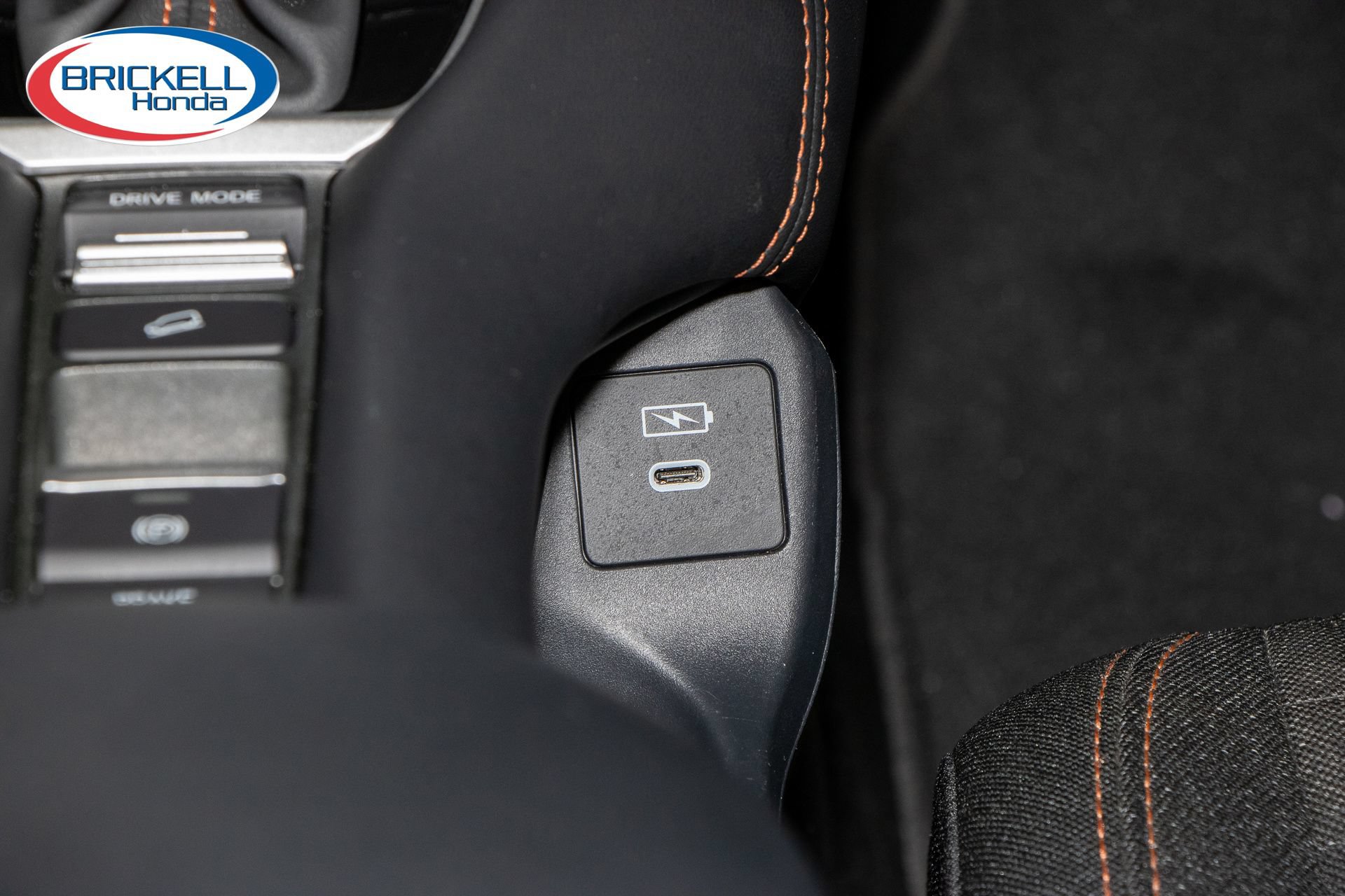 Certified 2025 Honda HR-V Sport image 24