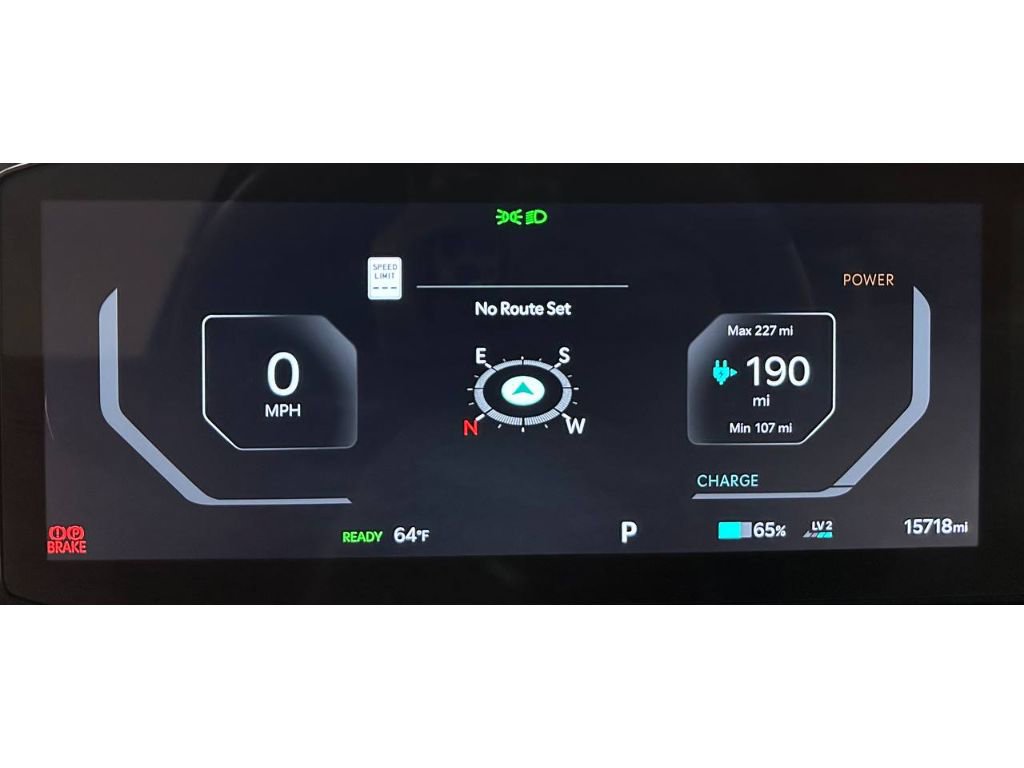 Used 2025 Kia EV9 Wind image 30