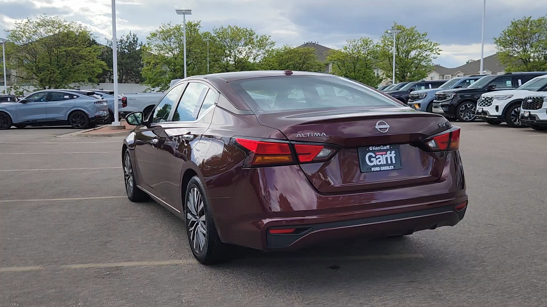Used 2024 Nissan Altima 2.5 SV FWD image 20