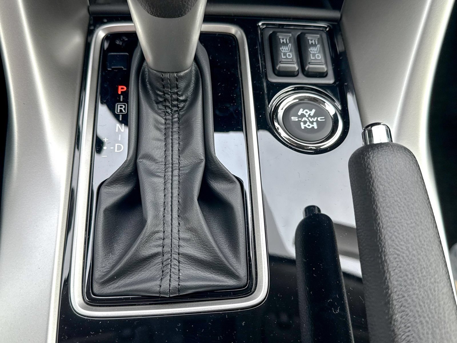 New 2026 Mitsubishi Eclipse Cross LE AWD/4WD image 38