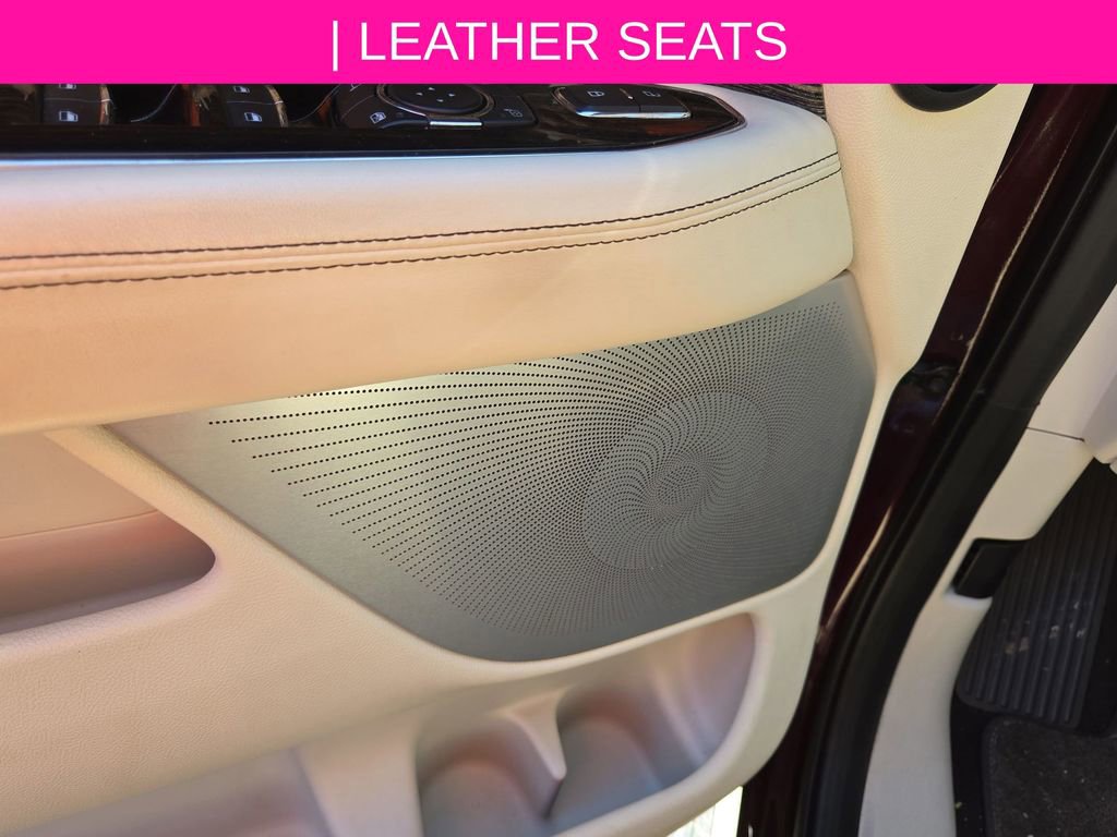 Used 2019 Lincoln Navigator Black Label image 12