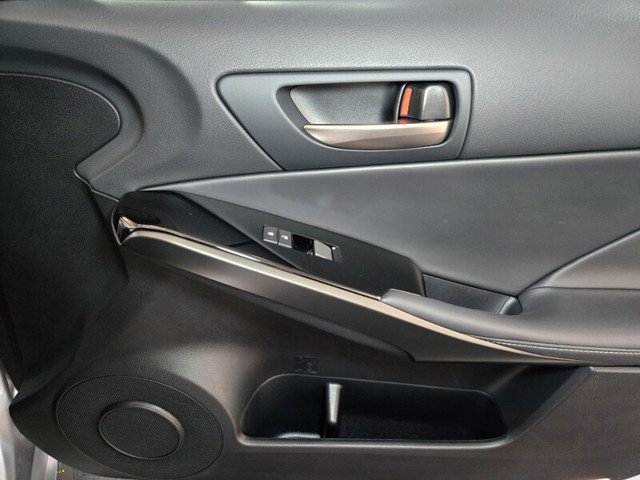 Certified 2025 Lexus IS 300 F Sport image 26