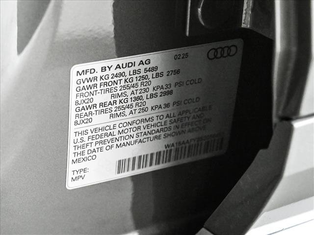 Certified 2025 Audi Q5 2.0T Premium Plus w/ Premium Plus Package AWD/4WD image 26