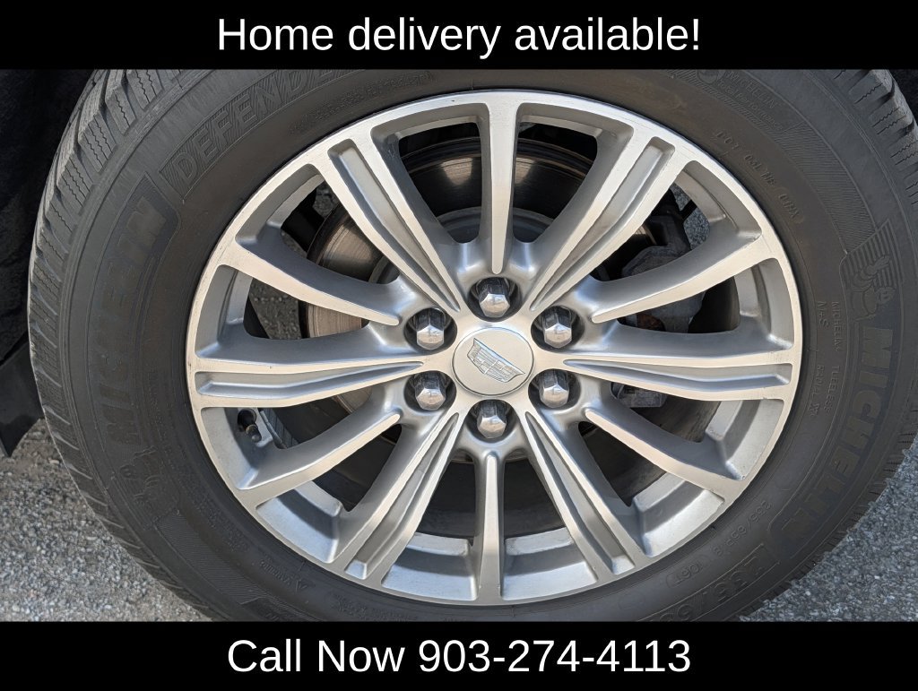 Used 2017 Cadillac XT5 Luxury w/ Driver Awareness Package FWD image 11