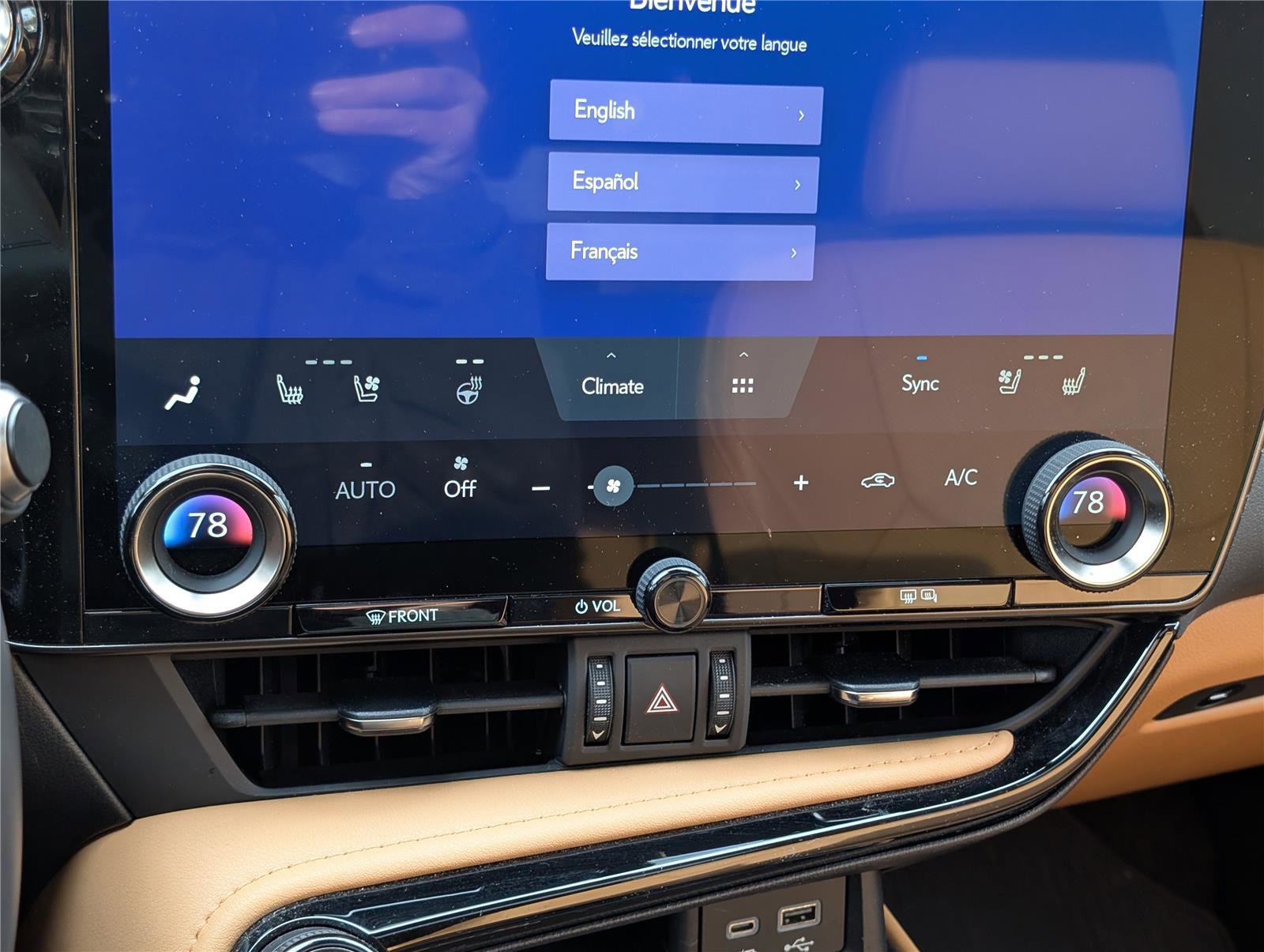 Used 2024 Lexus NX 350 350 Premium AWD image 25