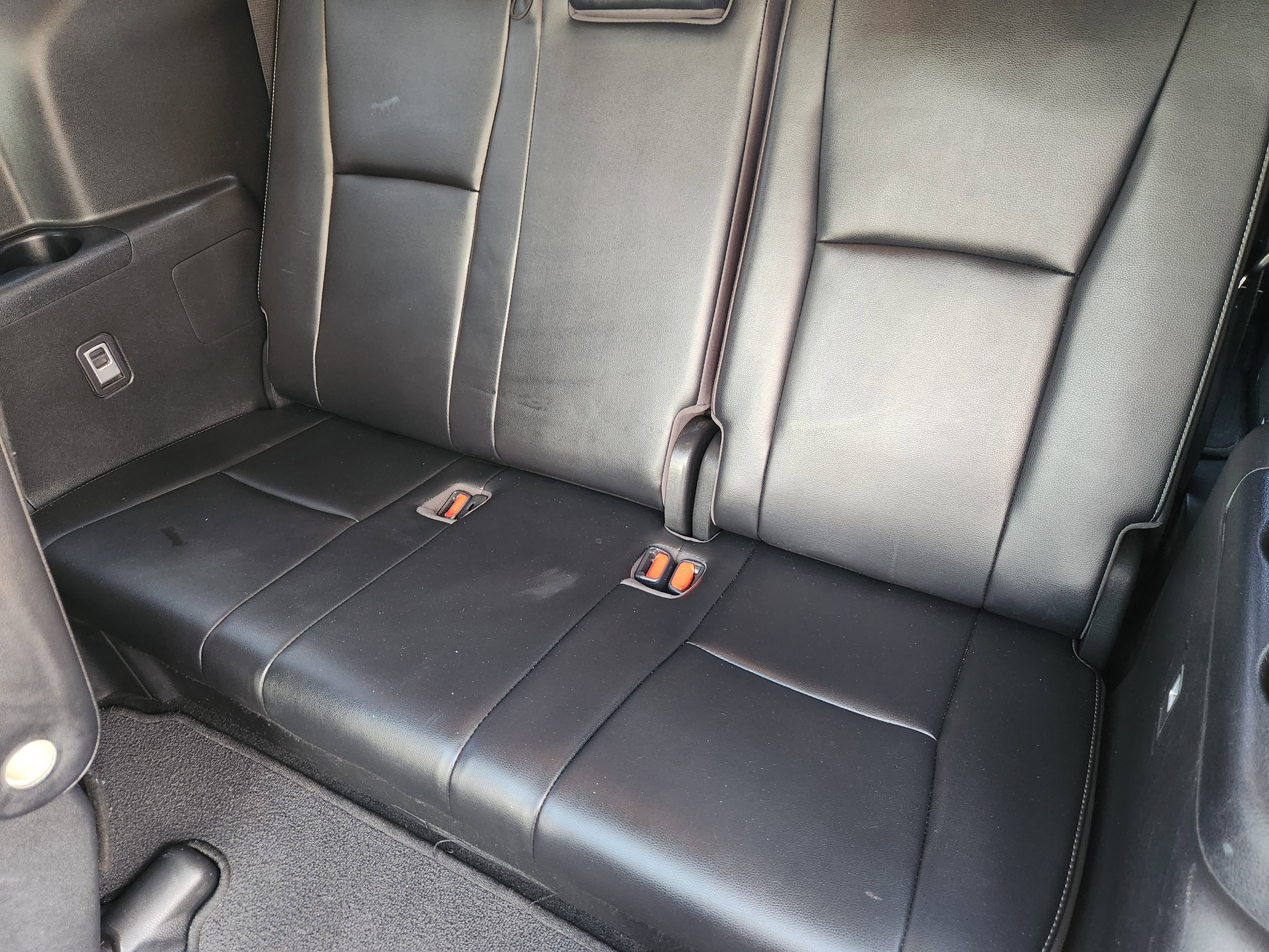 Used 2020 Toyota Highlander Platinum image 21