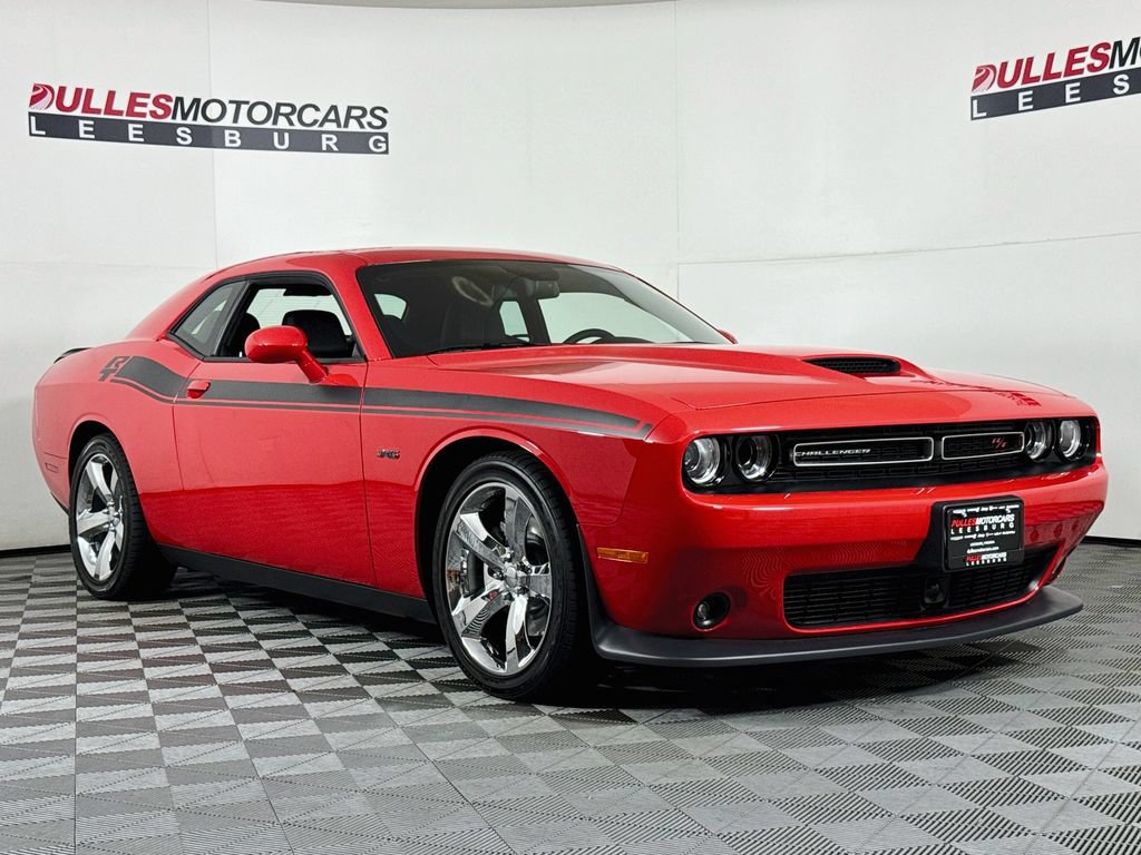 Used 2023 Dodge Challenger R/T w/ Plus Package RWD image 1