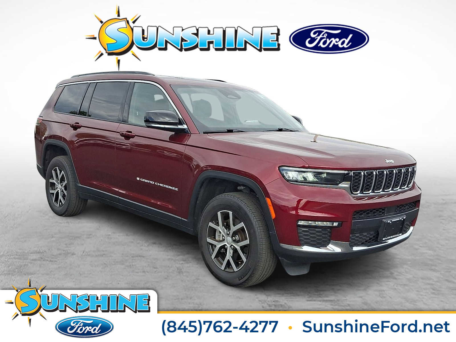 Used 2024 Jeep Grand Cherokee L Limited AWD/4WD image 1