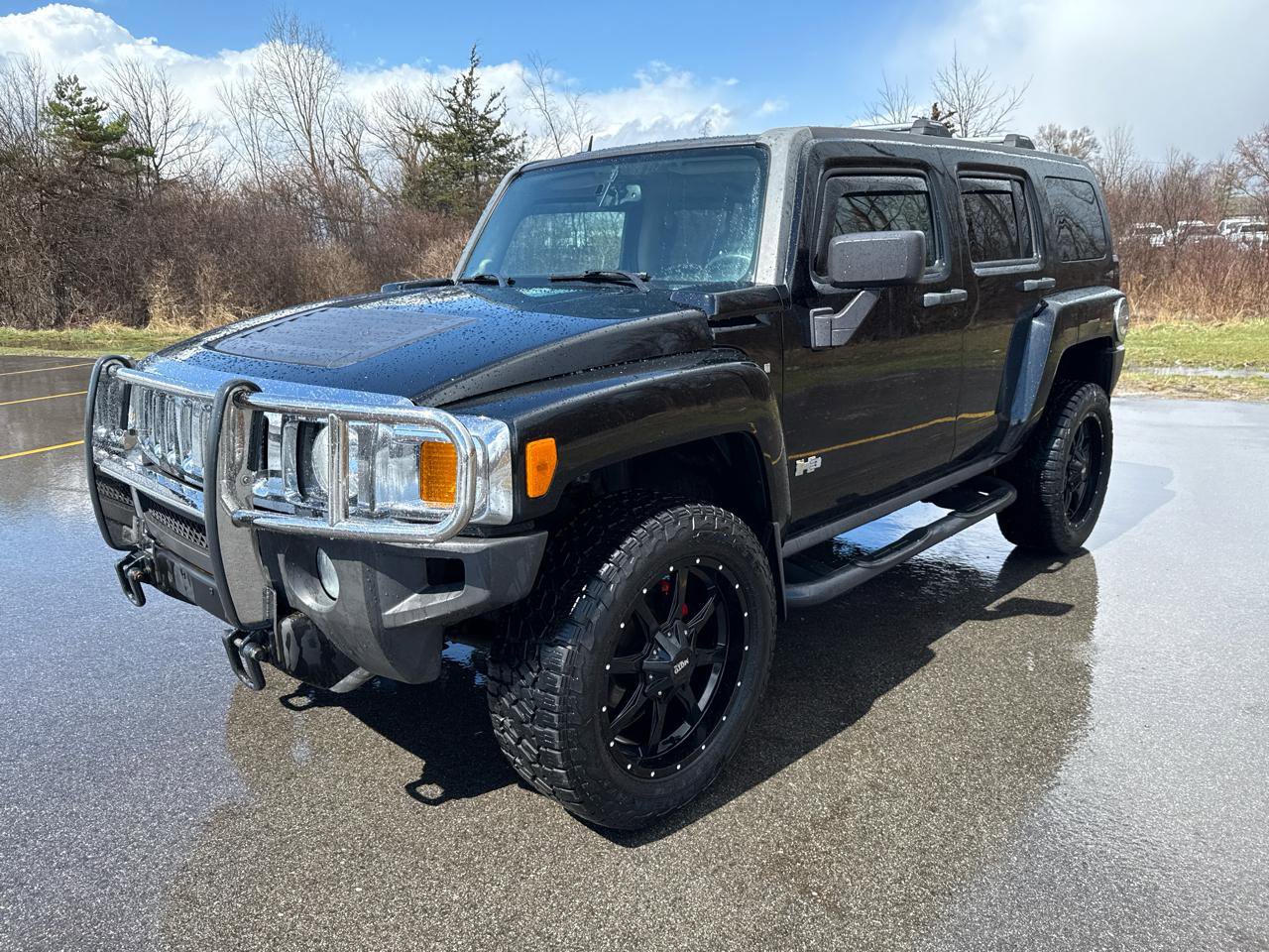 Used 2008 HUMMER H3 image 1