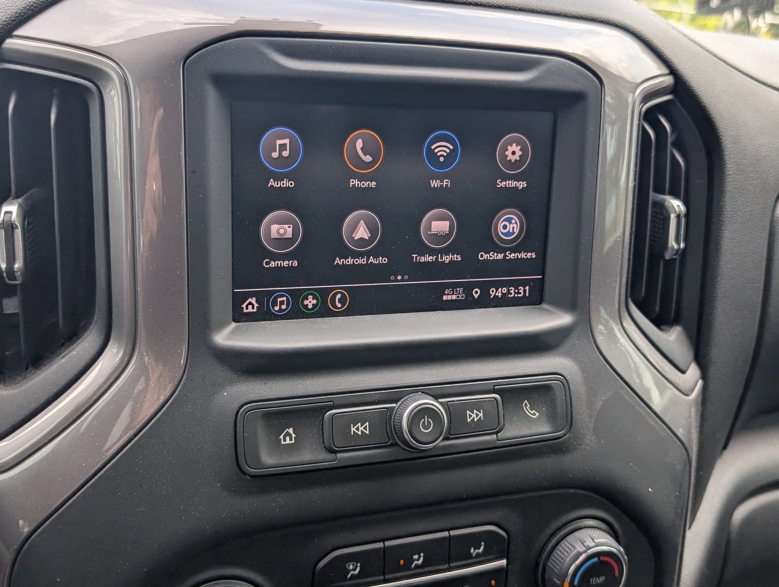 Used 2021 Chevrolet Silverado 2500 Custom w/ Custom Value Package AWD/4WD image 9