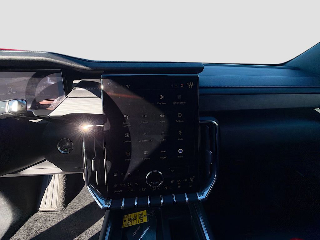 Used 2024 GMC Acadia Elevation image 27