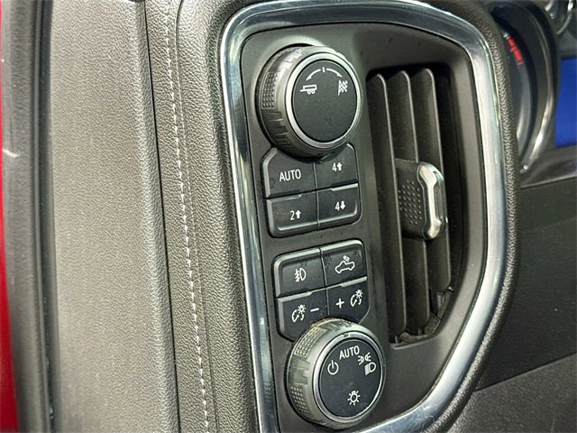 Used 2019 Chevrolet Silverado 1500 LT Trail Boss image 12