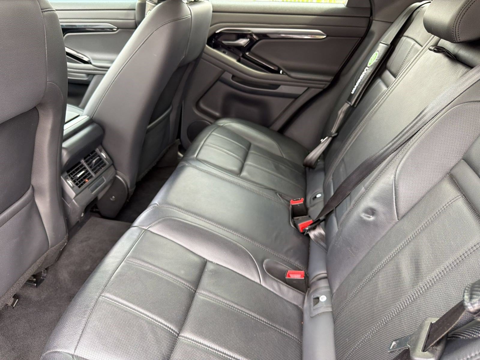 Used 2020 Land Rover Range Rover Evoque S AWD/4WD image 22