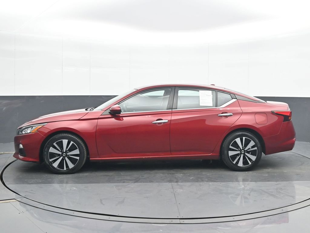 Used 2022 Nissan Altima 2.5 SV image 3