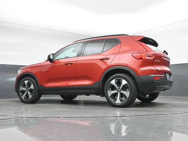 Used 2023 Volvo XC40 B5 Plus w/ Driver Assist Package AWD/4WD image 42