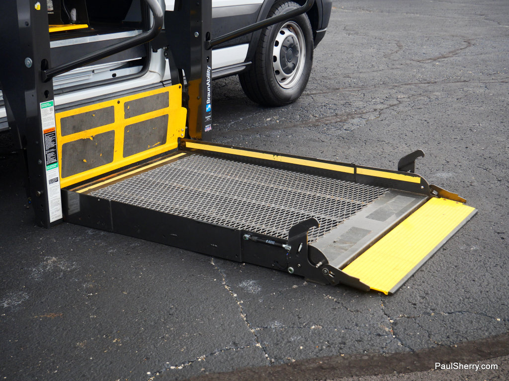 Used 2019 Ford Transit 350 XL image 15