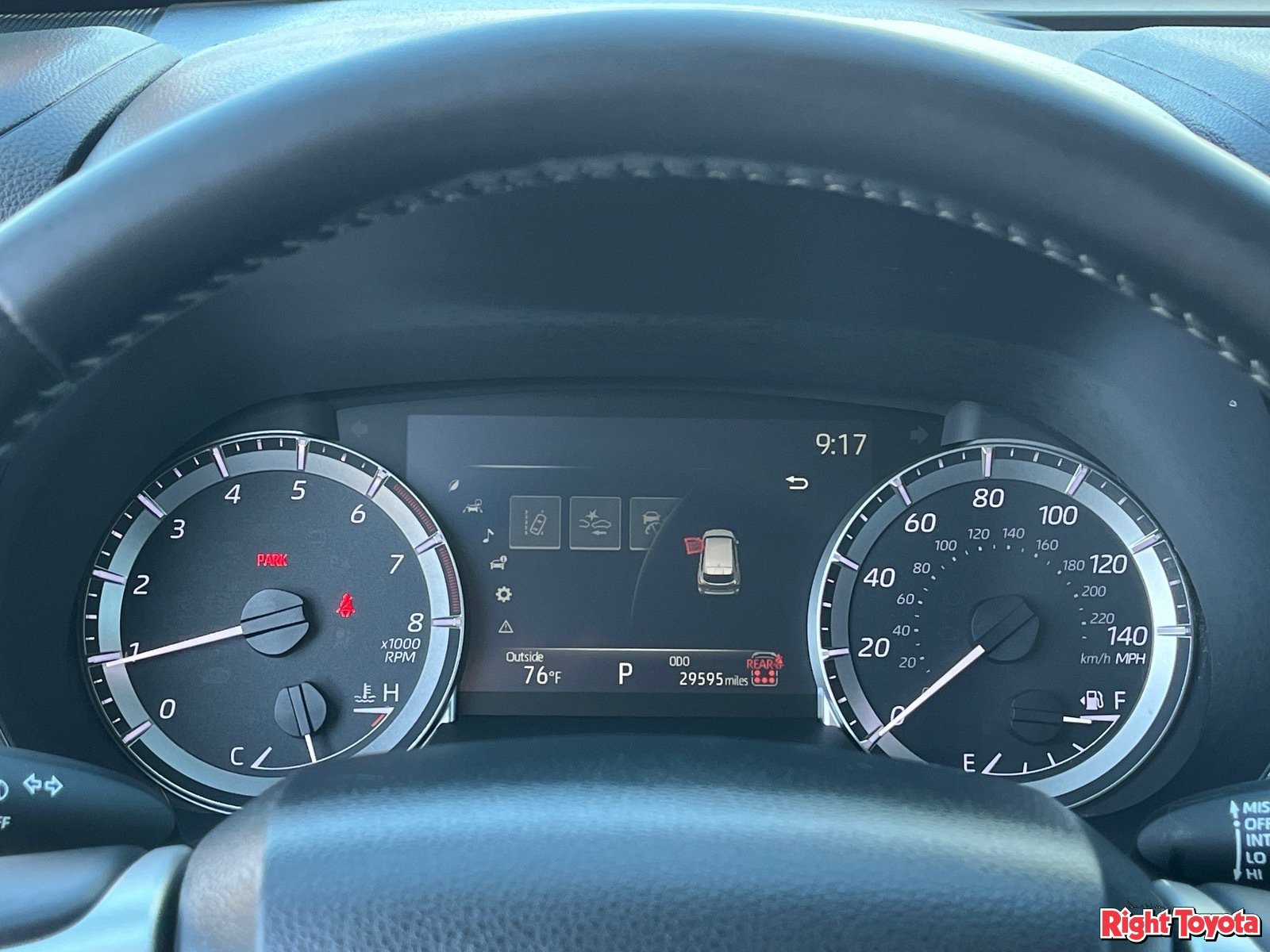 Used 2024 Toyota Highlander XLE AWD/4WD image 24