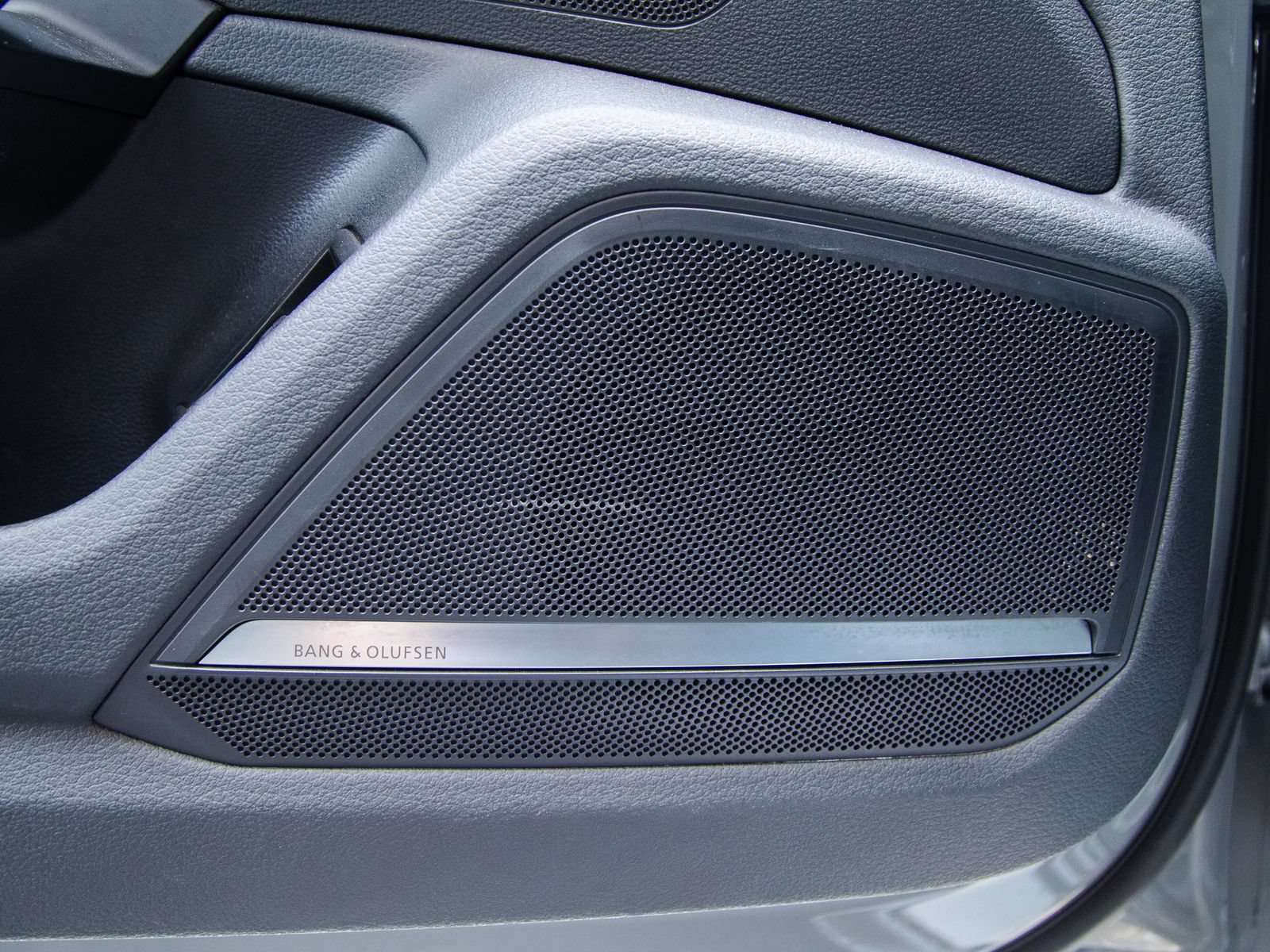 Used 2021 Audi RS 6 w/ Carbon Optic Package AWD/4WD image 10