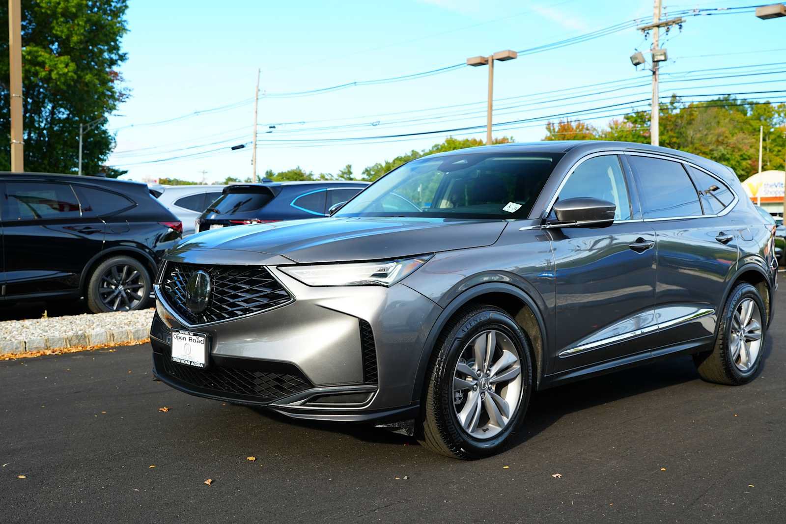 Used 2026 Acura MDX SH-AWD image 3