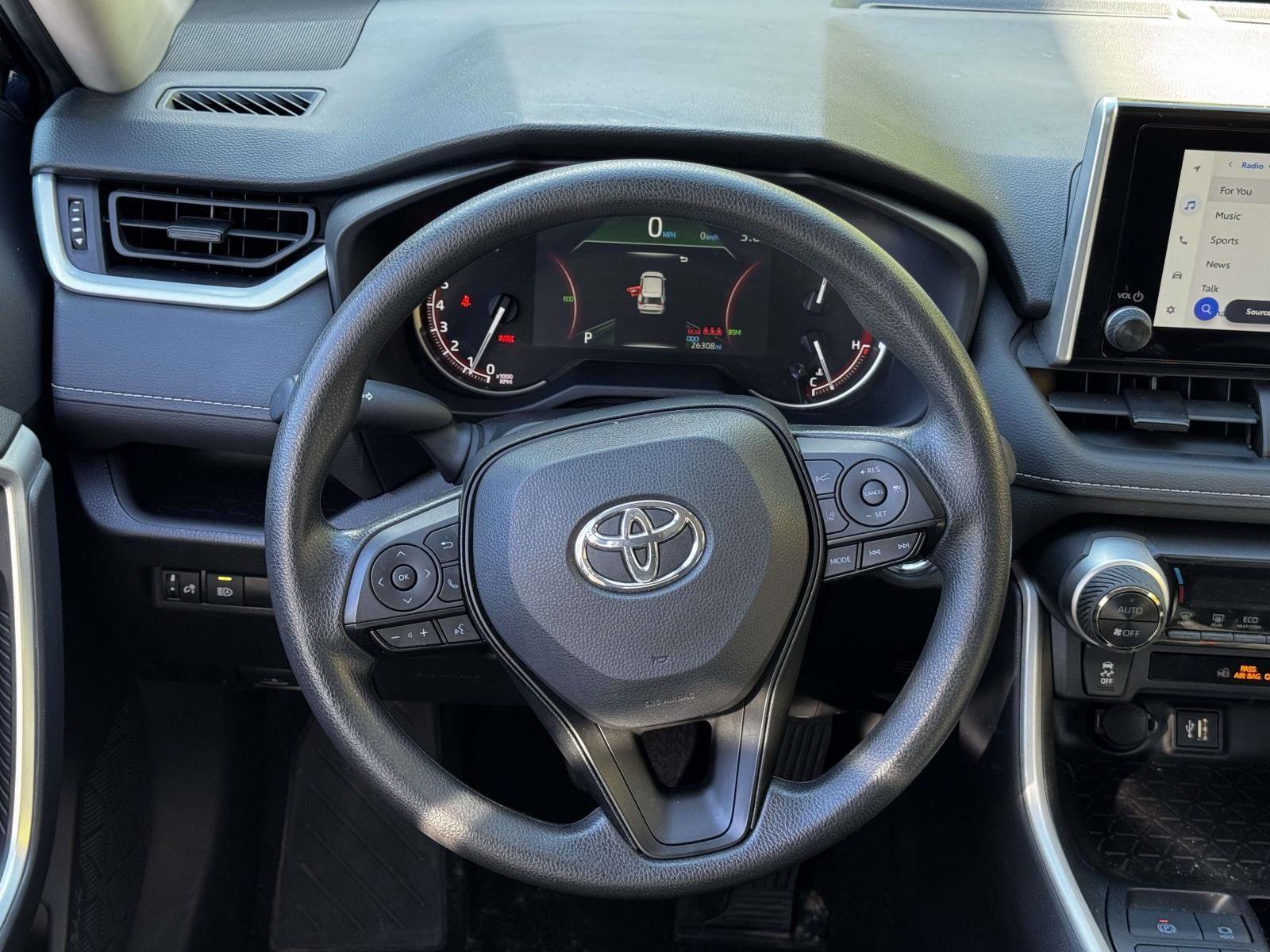 Certified 2025 Toyota RAV4 XLE AWD/4WD image 14