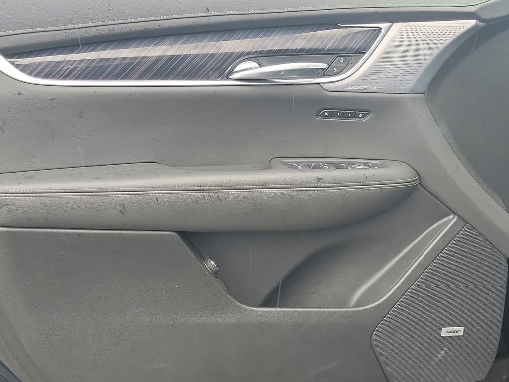Used 2024 Cadillac XT6 Premium Luxury w/ LPO, Floor Liner Package image 23