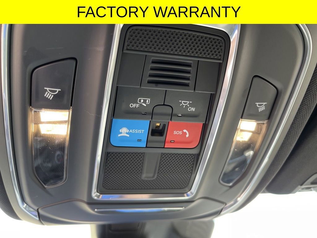 Used 2024 Jeep Grand Cherokee Laredo w/ Trailer Tow Package AWD/4WD image 30