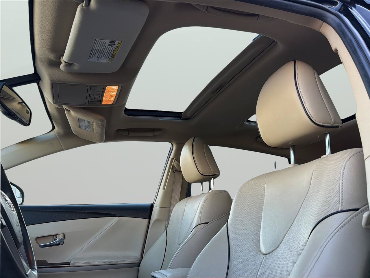 Used 2015 Toyota Venza Limited AWD/4WD image 14
