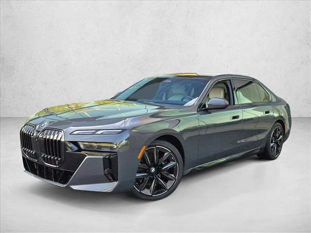 Used 2023 BMW 760i xDrive w/ Parking Assistance Package