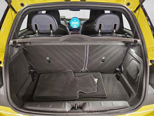 Certified 2025 MINI Cooper S image 6