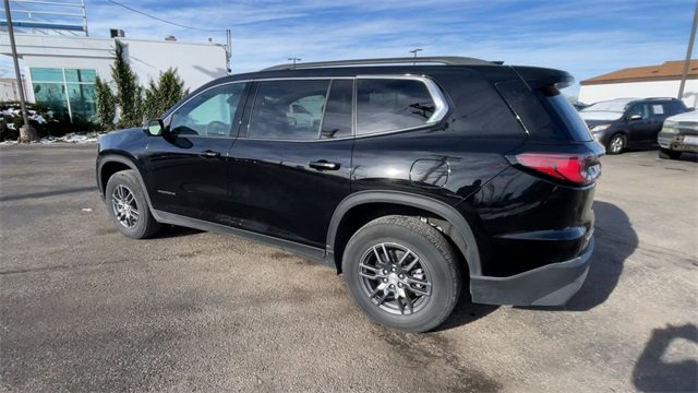 Used 2025 GMC Acadia Elevation image 8