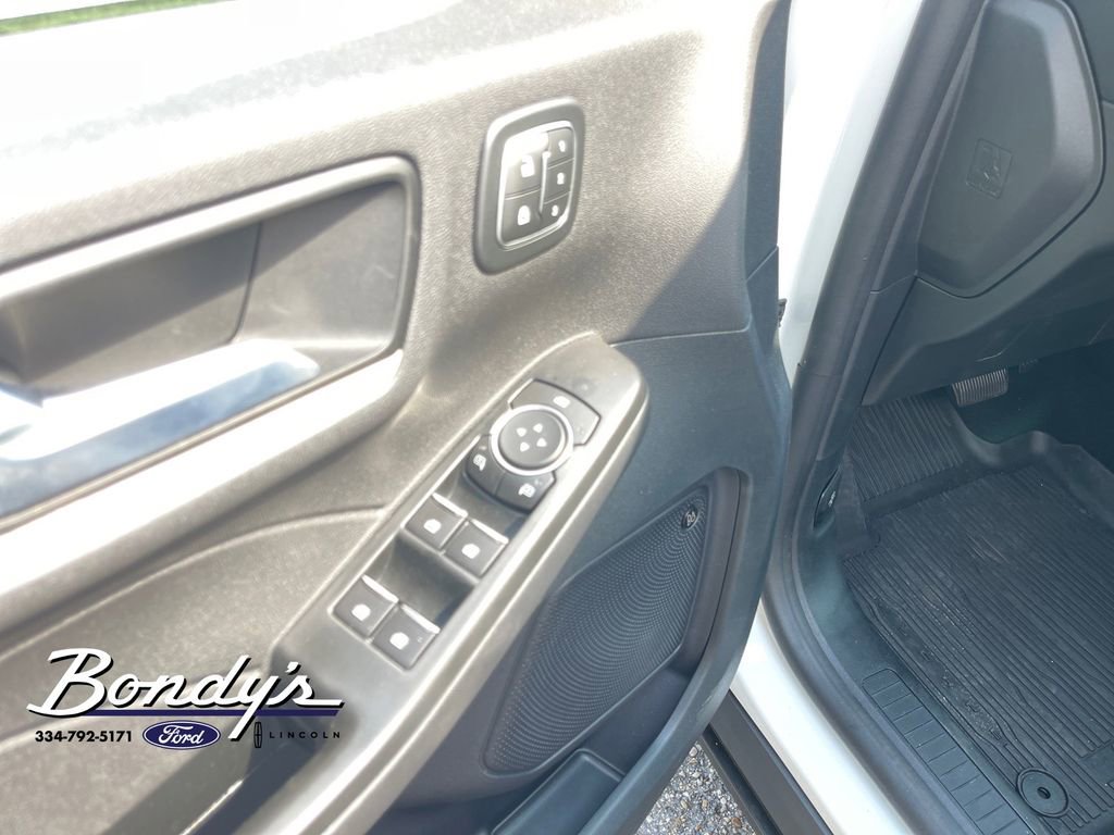 Used 2022 Ford Escape Titanium w/ Titanium Elite Package image 8