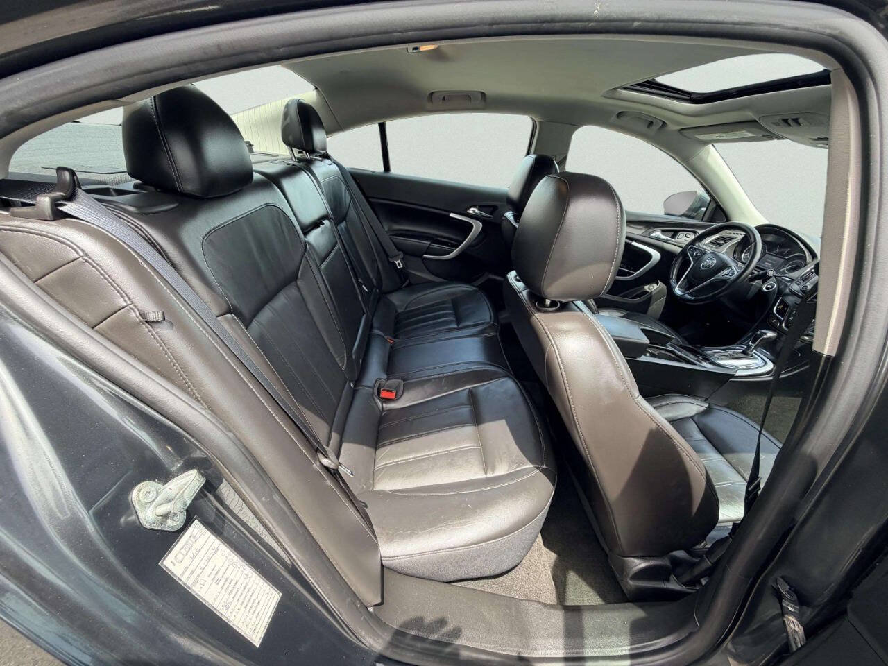 Used 2015 Buick Regal Premium FWD image 25