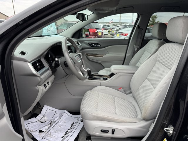 Used 2018 GMC Acadia SLE AWD/4WD image 13