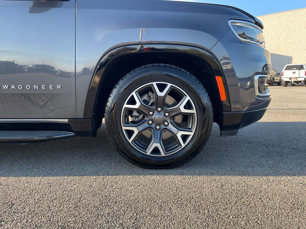 Used 2024 Jeep Wagoneer Series III image 32