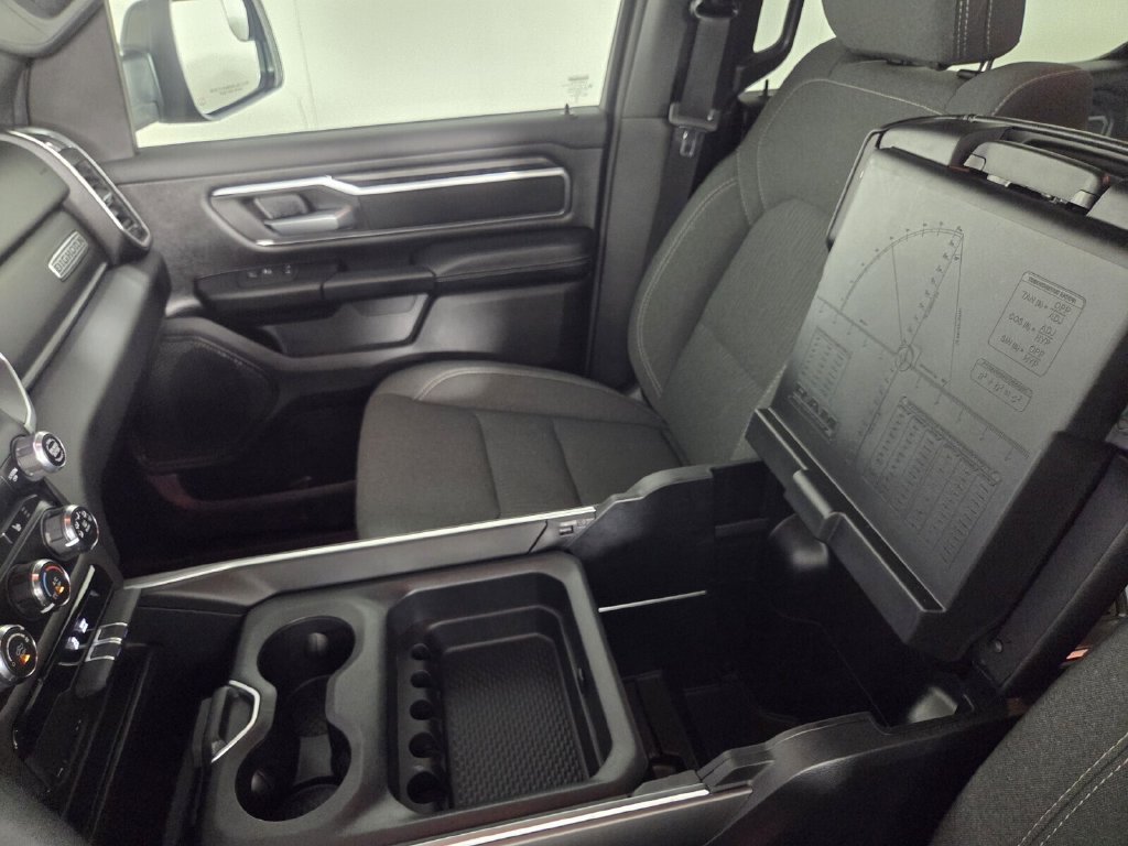 Used 2024 RAM 1500 Big Horn AWD/4WD image 22