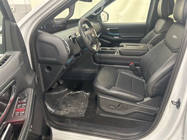 New 2026 Ford Expedition Platinum w/ Stealth Performance Package image 9