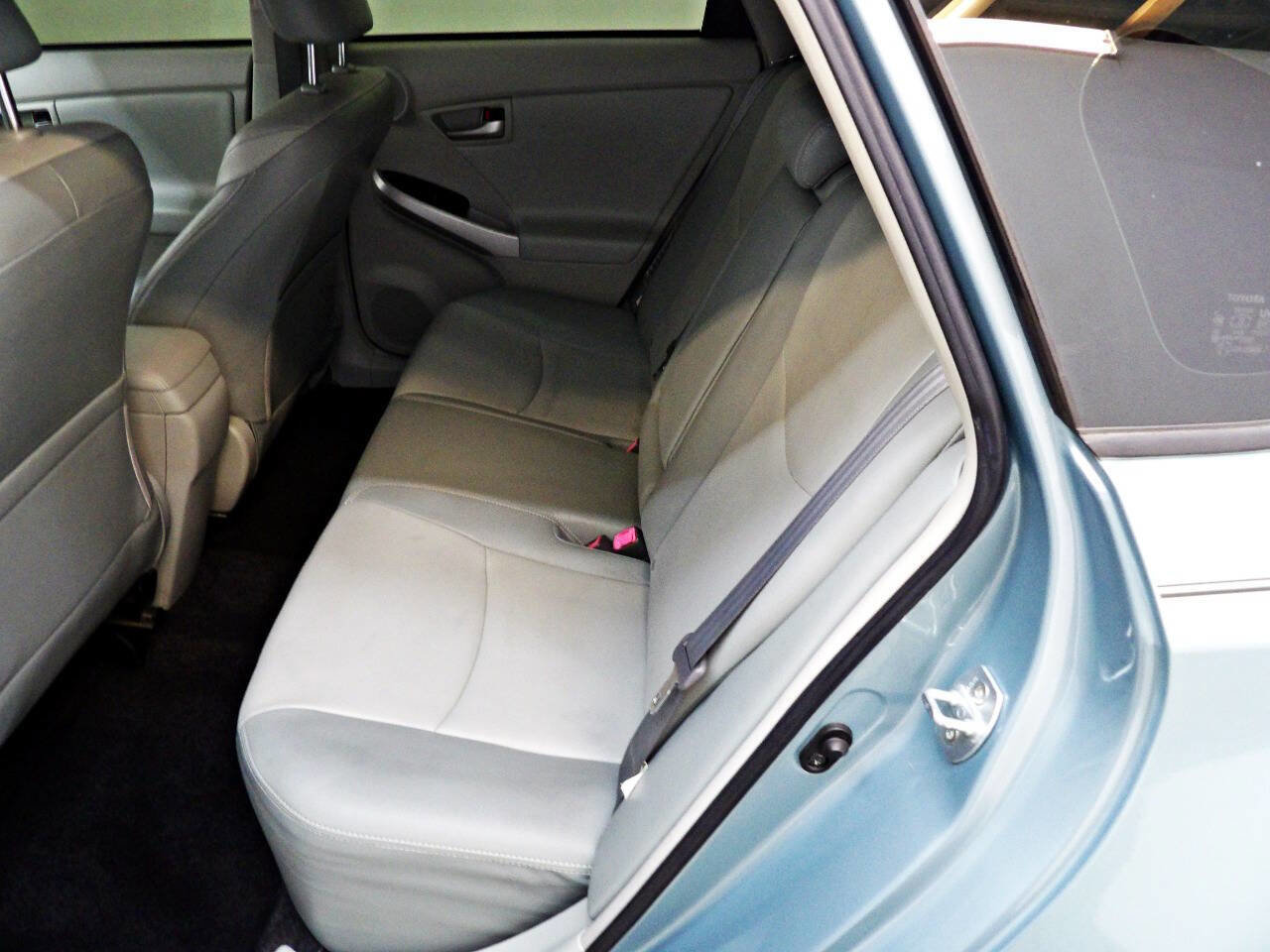 Used 2013 Toyota Prius Four FWD image 10