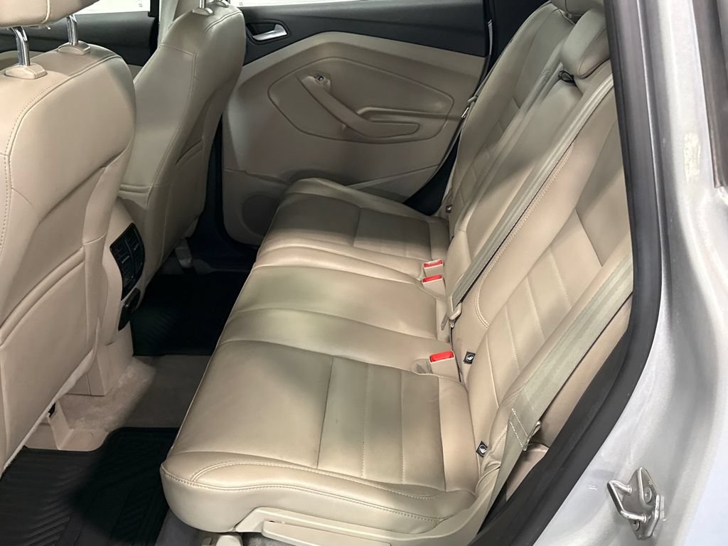 Used 2013 Ford C-MAX SEL FWD image 10