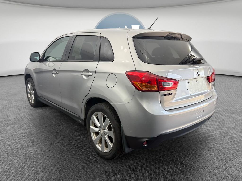 Used 2015 Mitsubishi Outlander Sport ES image 6