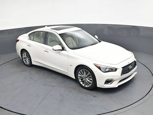 Used 2018 INFINITI Q50 Luxe w/ Essential Package (3.0T Luxe) RWD image 23
