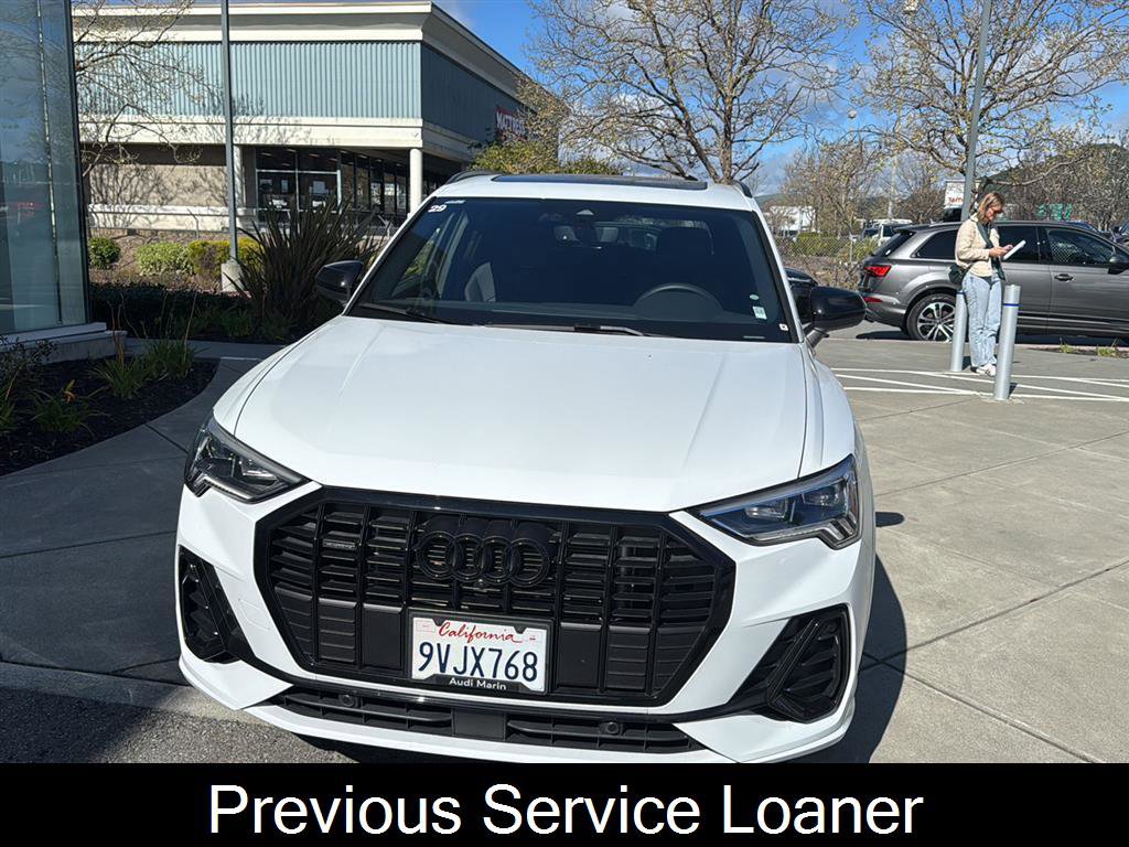 Used 2025 Audi Q3 2.0T Premium Plus w/ Premium Plus Package image 2