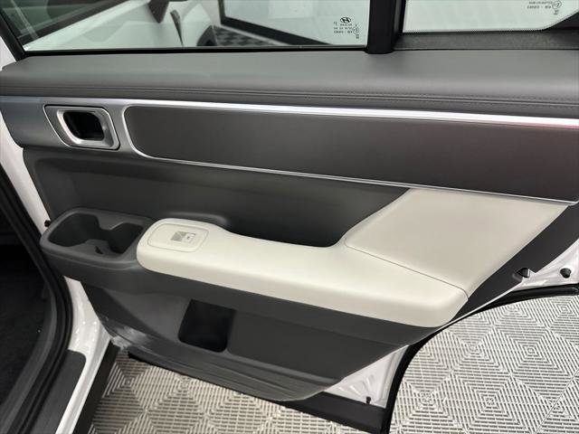 New 2026 Hyundai Santa Fe SE FWD image 16