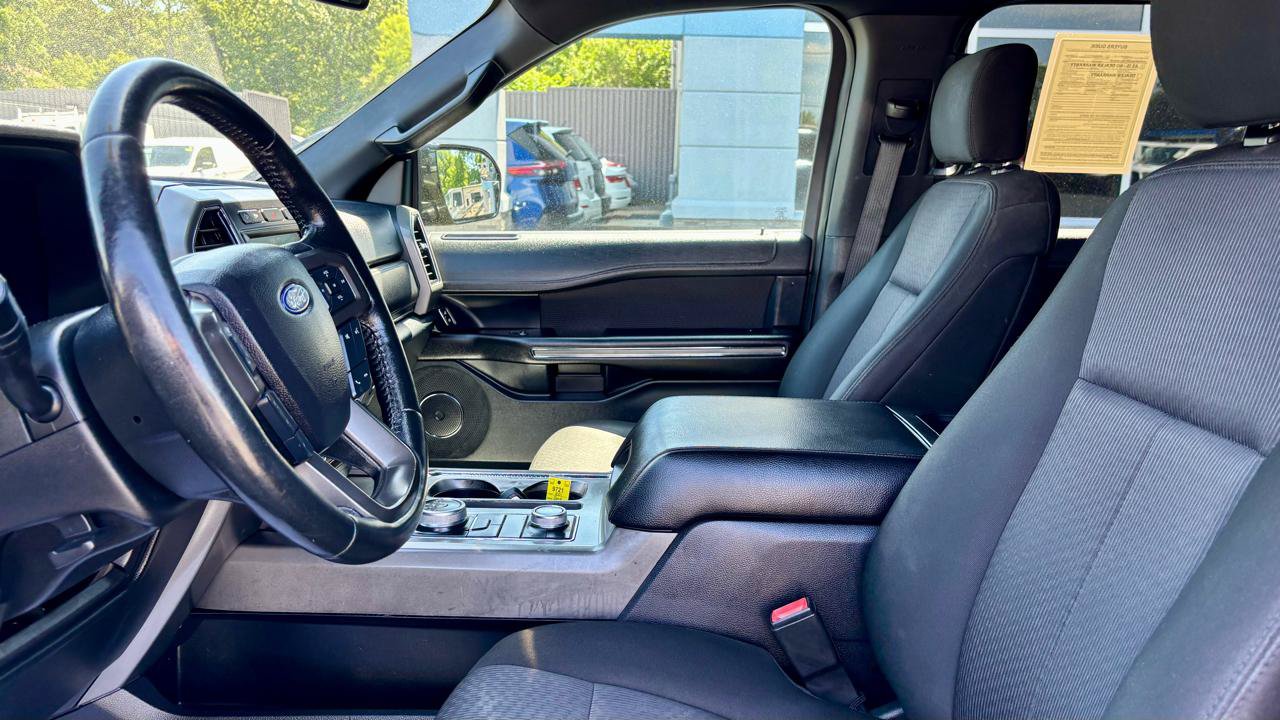 Used 2019 Ford Expedition Max XLT AWD/4WD image 15