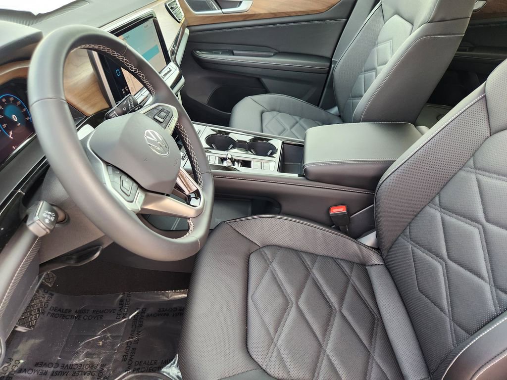 New 2026 Volkswagen Atlas SE image 3