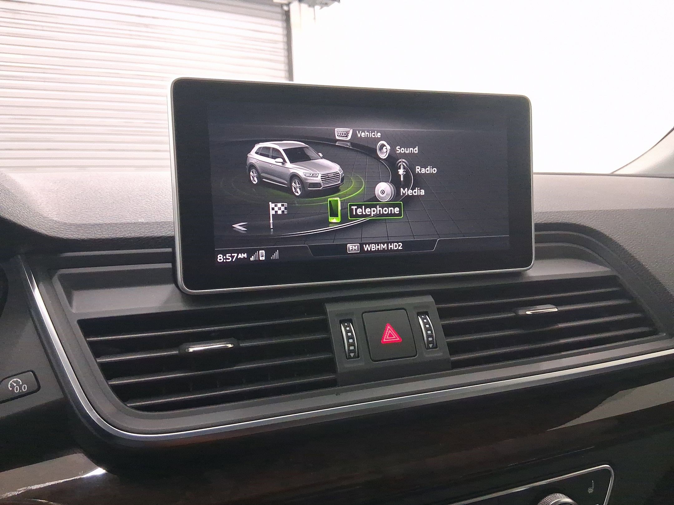 Used 2018 Audi Q5 Premium Plus w/ Premium Plus Package image 24