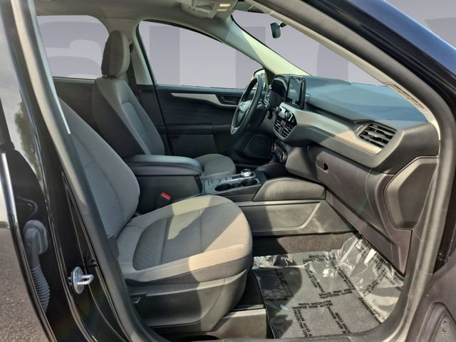 Used 2022 Ford Escape SE w/ SE Sport Appearance Package AWD/4WD image 17