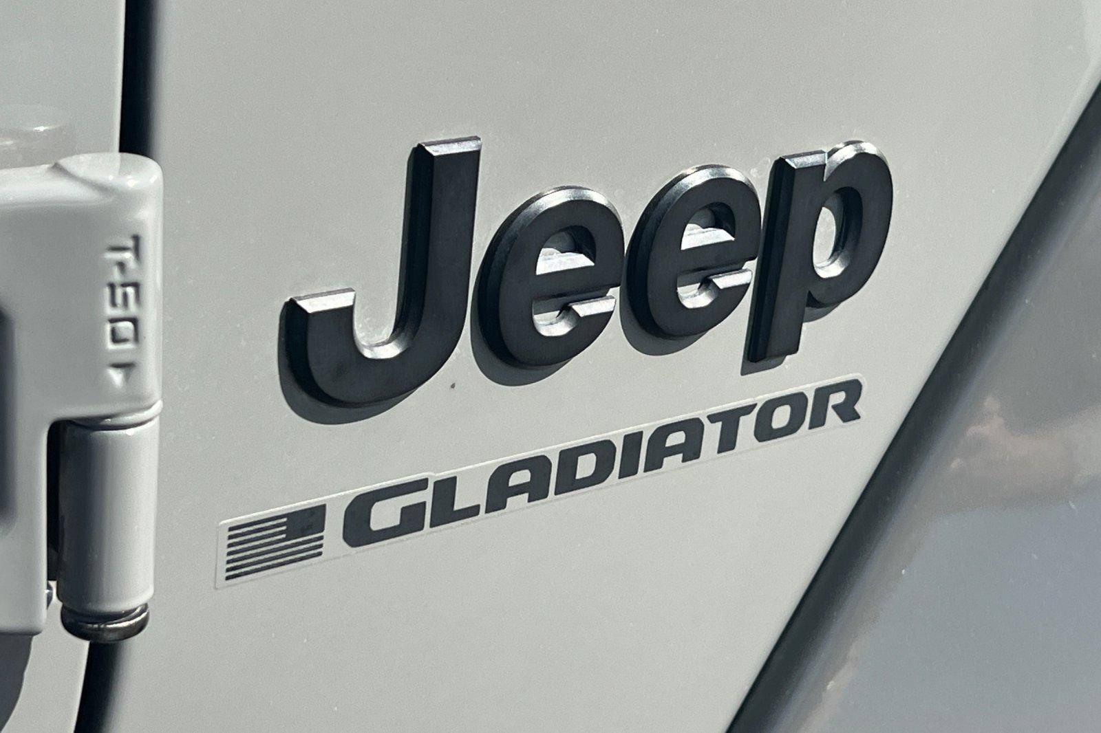 Used 2023 Jeep Gladiator Sport AWD/4WD image 38
