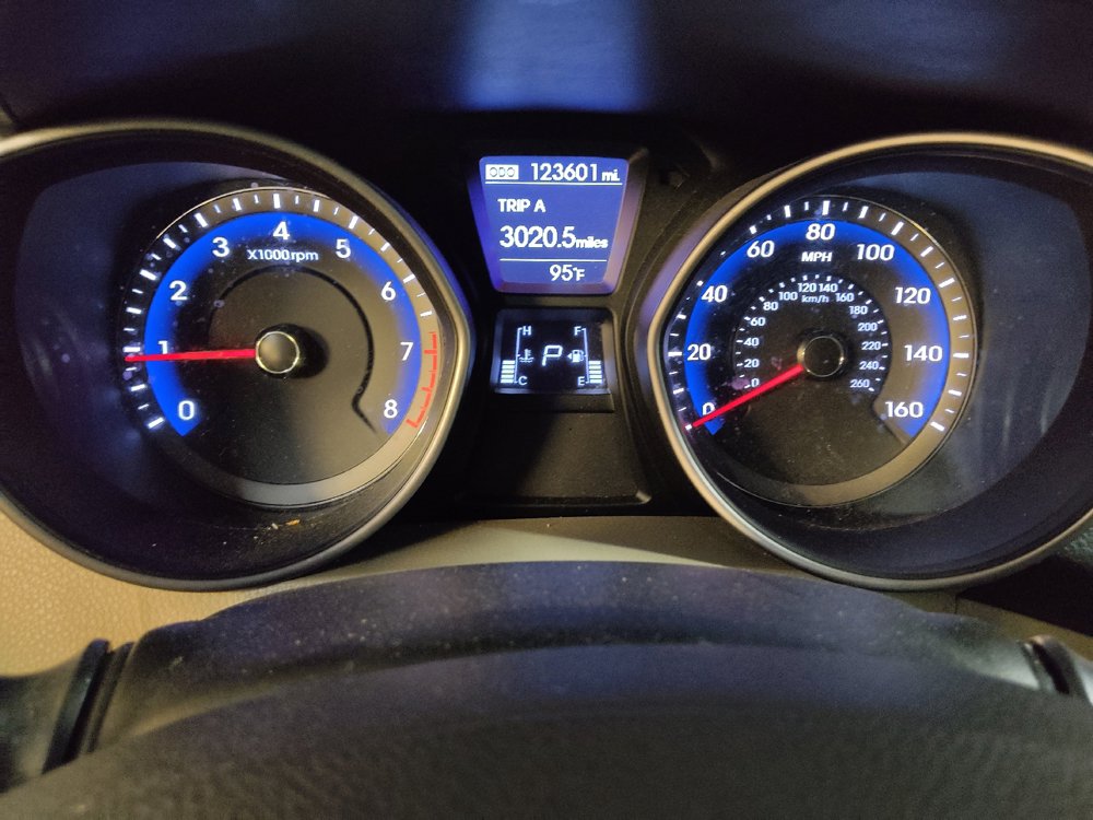 Used 2014 Hyundai Elantra GT FWD image 23